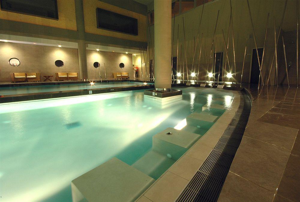 Apartamentos Reserva Del Higueron Deluxe & Spa ベナルマデナ エクステリア 写真