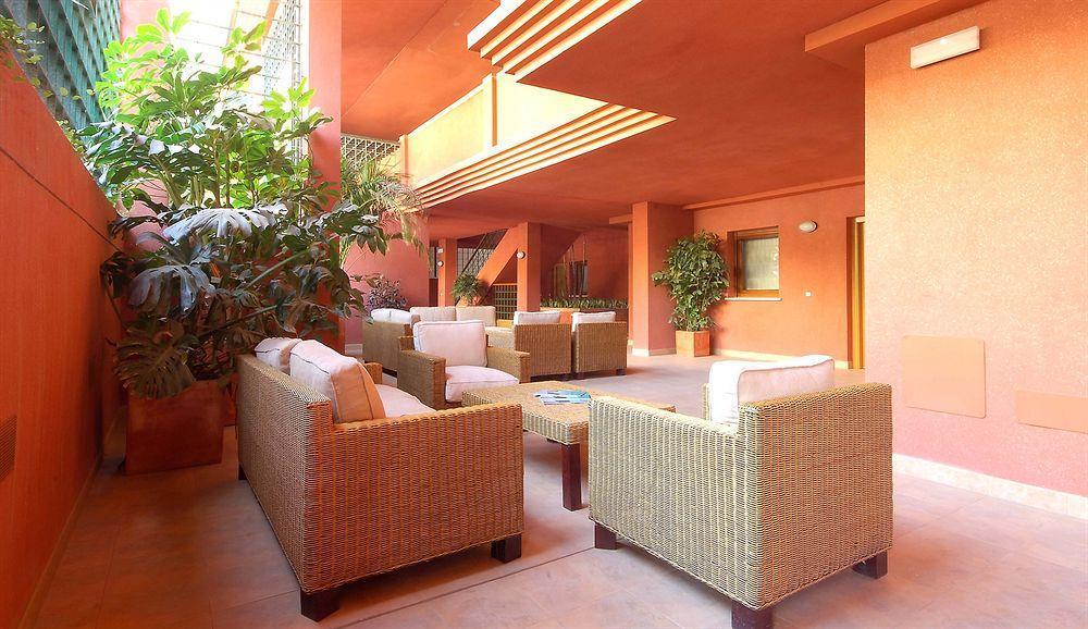 Apartamentos Reserva Del Higueron Deluxe & Spa ベナルマデナ エクステリア 写真