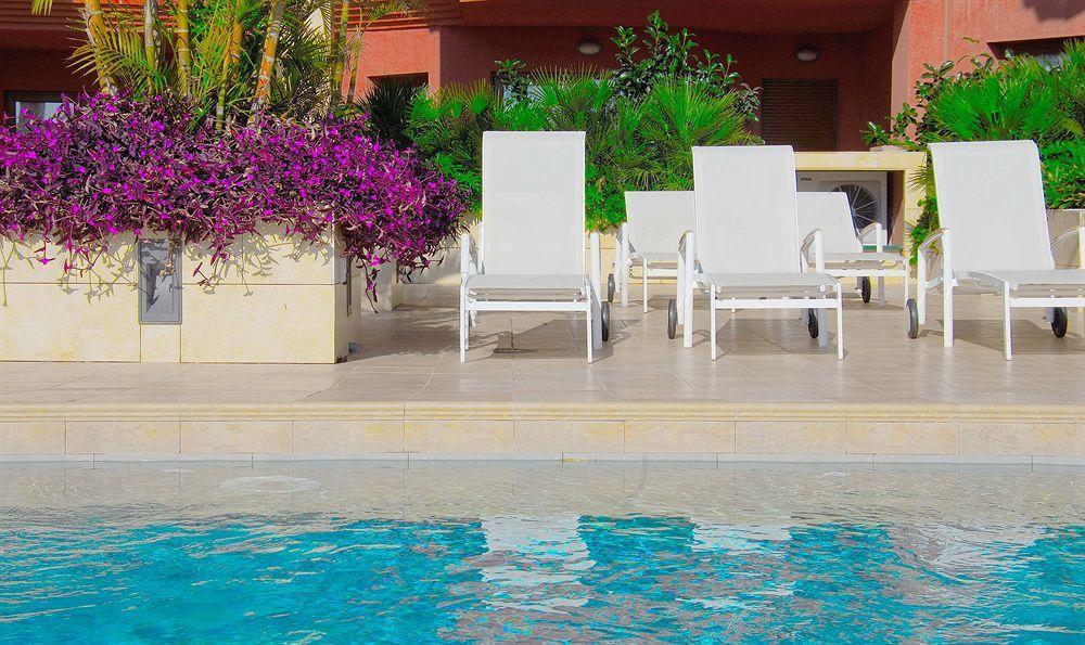 Apartamentos Reserva Del Higueron Deluxe & Spa ベナルマデナ エクステリア 写真