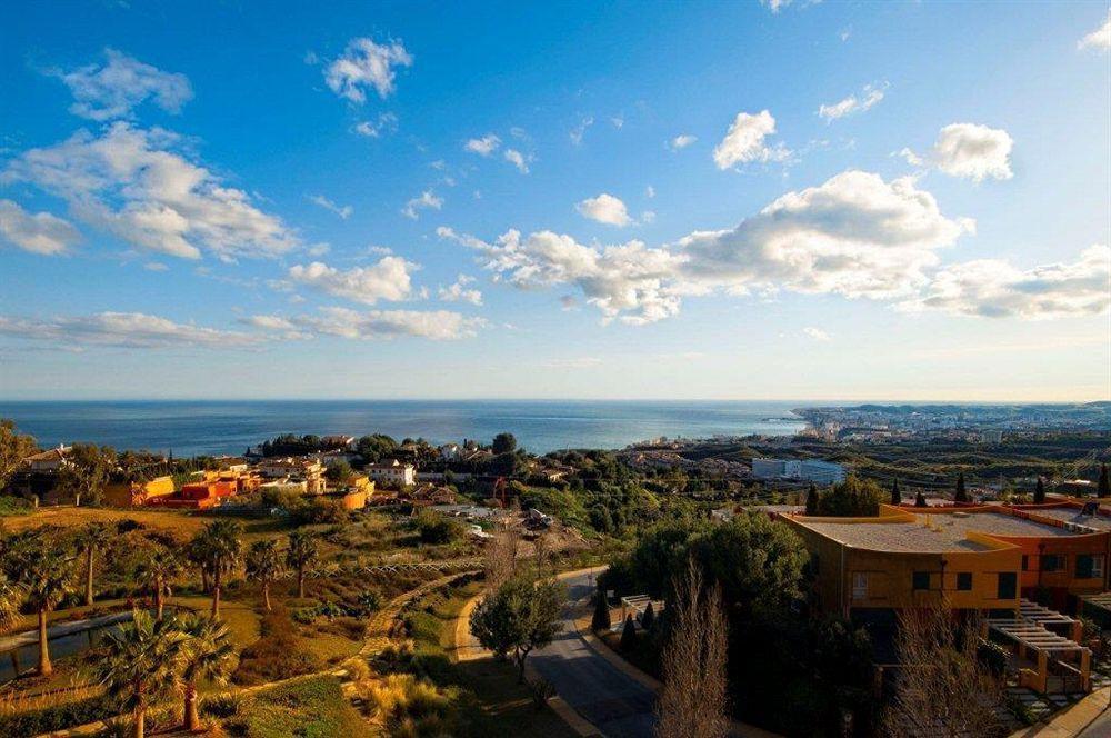 Apartamentos Reserva Del Higueron Deluxe & Spa ベナルマデナ エクステリア 写真